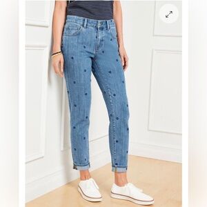 NWT Talbots EVERYDAY RELAXED JEANS - NAPA WASH